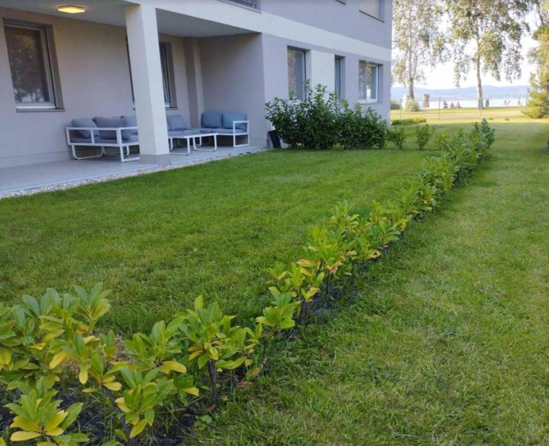 Green Apartman Balatonlelle Exterior foto